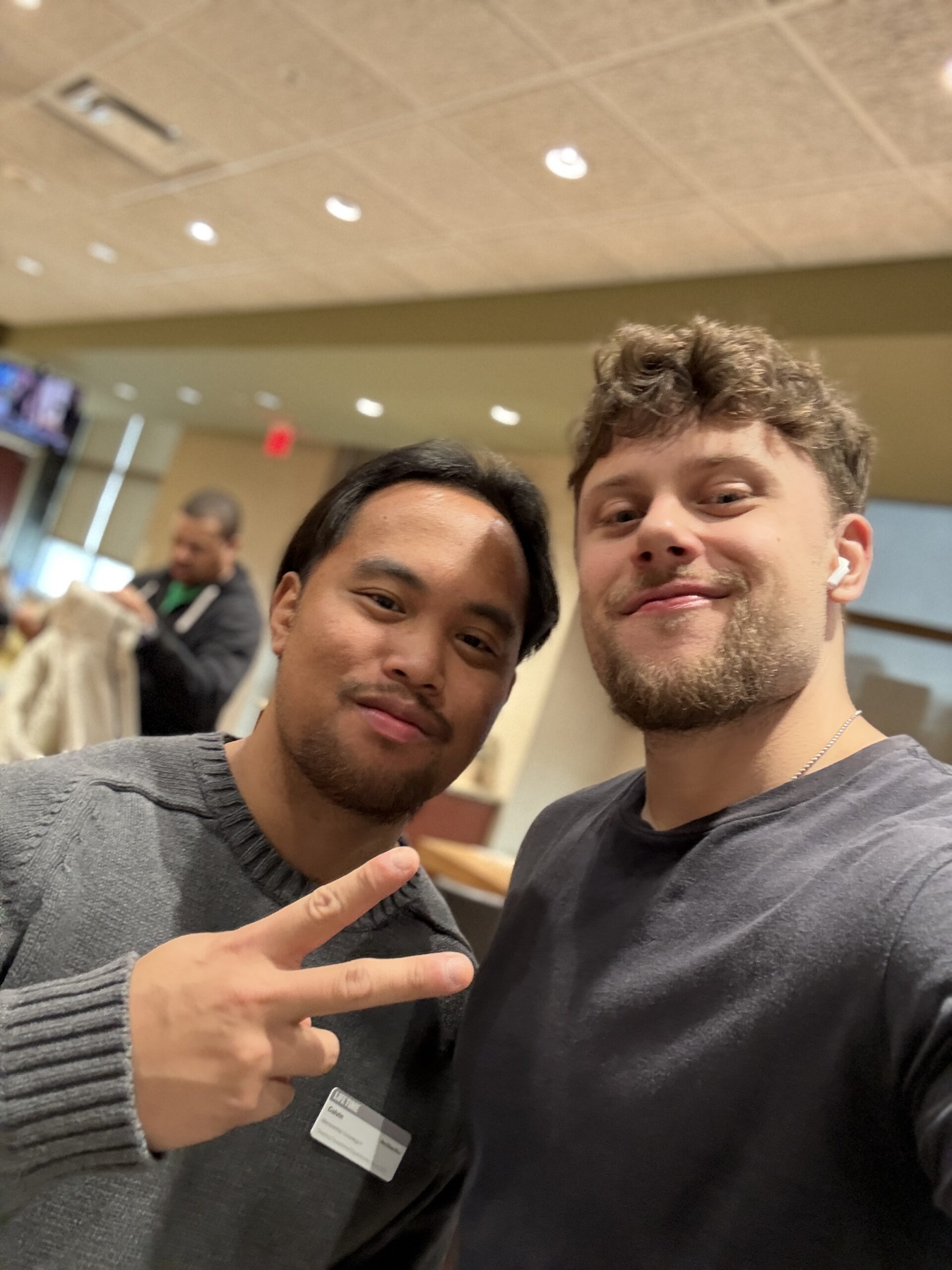 Luke Crowson personal brand coaching - fitness training with client